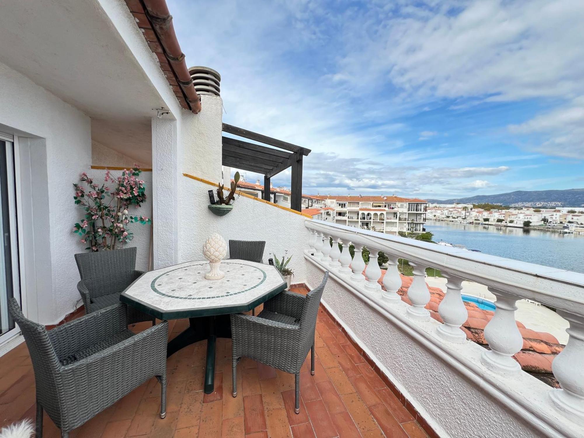 Apartamento Gran Lago Con Vistas Al Canal Empuriabrava Dış mekan fotoğraf