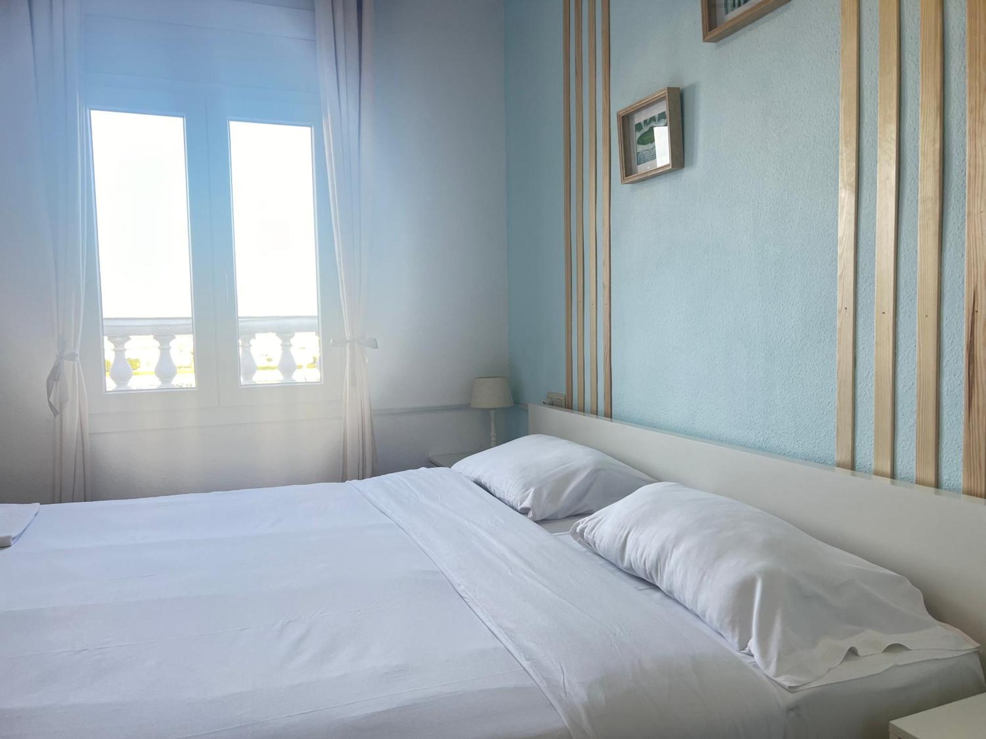 Apartamento Gran Lago Con Vistas Al Canal Empuriabrava Dış mekan fotoğraf